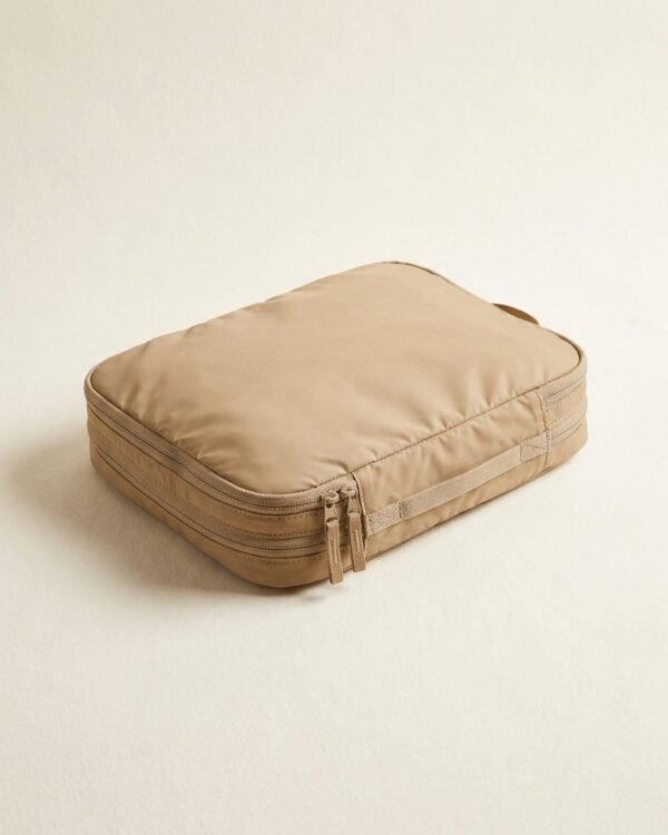 Layover Compression Cube Medium — Sand