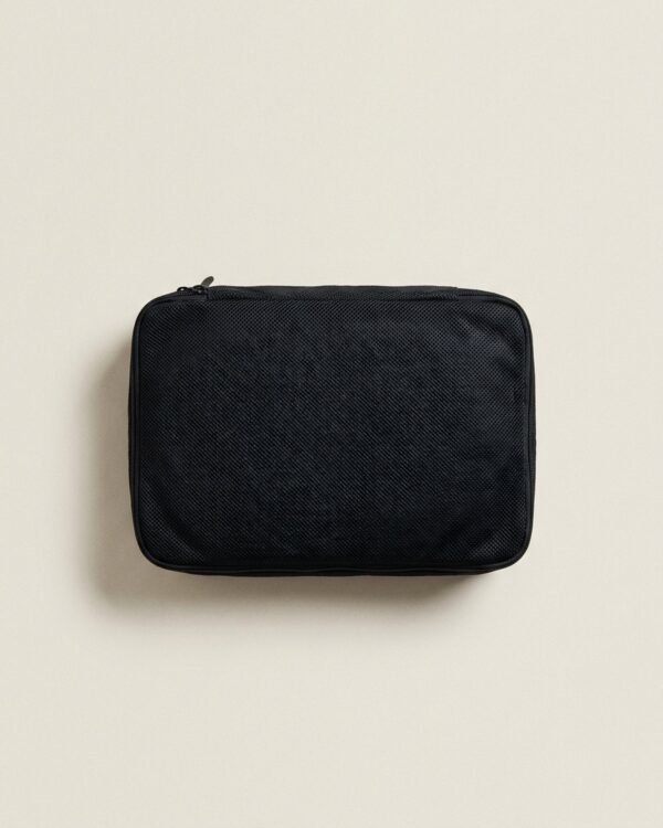 Layover Slim Mesh Cube — Ink